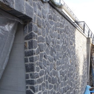 Pierres pour maçonnerie cyclopéenne, profondeur spéc. 8 - 15 cm