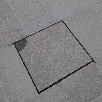 Dalles de revêtement pour sols flammées