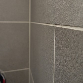 Dalles de revêtement pour sols sablées 