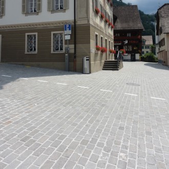 Boutisses 12 flammés