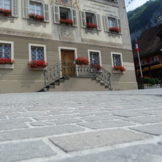 Boutisses 12 flammés