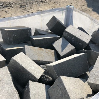 Boutisses 12 flammés