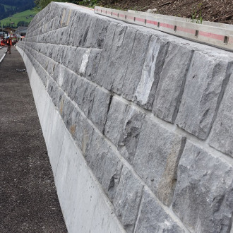 Pierres de mur pour maçonnerie en couches, H = 25 cm