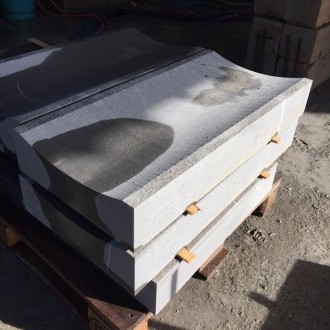 Caniveaux surface flammée